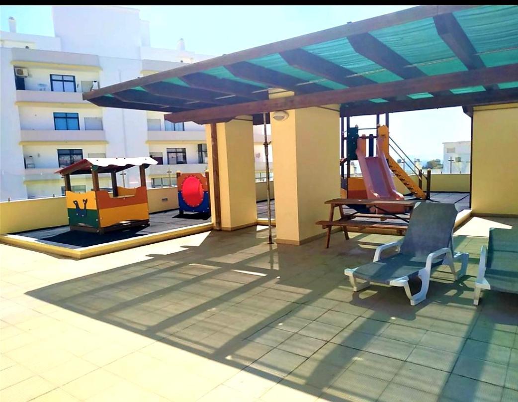 Ocean Breeze - Terrace Pools Apartment Armacao de Pera Exterior photo